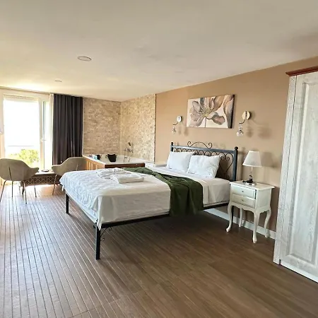 Aden Boutique Hotel Çeşme