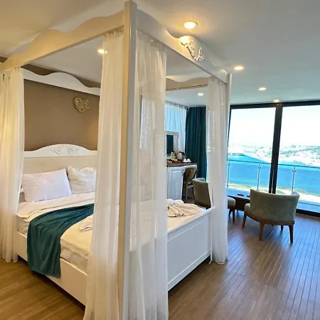 מלון Aden Boutique Çeşme