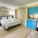 Aden Boutique 4*