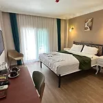 Aden Boutique Отель