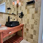 Aden Boutique Отель 4*