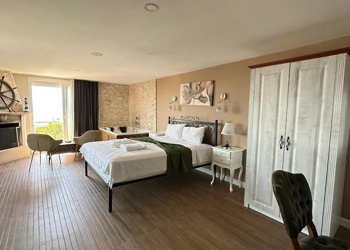 Aden Boutique Otel Çeşme